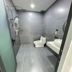 bán nhà-xuất cảnh-DT220m2-3tầng-4PN-ôtô 7m-Vĩnh Hải- nha trang-chỉ 5t5