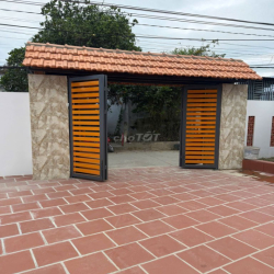 bán nhà-xuất cảnh-DT220m2-3tầng-4PN-ôtô 7m-Vĩnh Hải- nha trang-chỉ 5t5