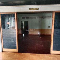 Cho thuê nhà nguyên căn, 2 phòng ngủ, 1 nhà vệ sinh, bếp, phòng khách