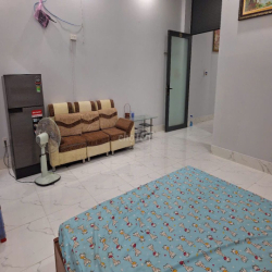 Cho thuê căn hộ trệt 50m2 full nội thất Đặng Thùy Trâm, p13 Bình Thạnh