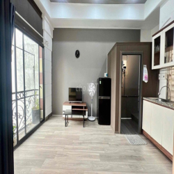 căn hộ như hình 55m2 đường cmt8, full nội thất