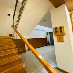 Cho thuê biệt thự Villa Park Liên Phường q9 giá 25tr/tháng