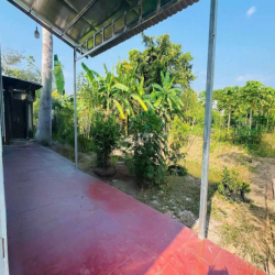 NHÀ VƯỜN AO CÁ 2000M GẦN NAM LONG