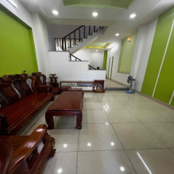 NHÀ ĐẸP SÁT BÊN CHUNG CƯ 4S 3PN 3WC Ở GIA ĐÌNH VPCTY + KD ONLINE