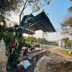 NHÀ VƯỜN AO CÁ 2000M GẦN NAM LONG