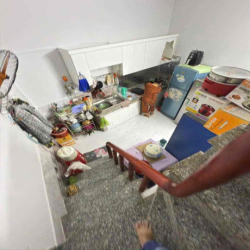 cho thuê nhà Hiệp thành 13 q12 mới keng 80m 1lau 2PN 2wc hxh 5tr  trốn