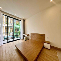 Nhà Ngay Chung Cư Hà Đô-Cityland(5x20m) 5tầng 6PN.4WC Full Nôị Thất