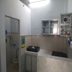 Nhà Tiện Kinh Doanh gần Lotte Lê Đại Hành