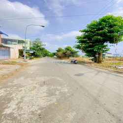 Cho thuê Kho 225 m2 KDC Ngân Thuận tiện chứa hàng