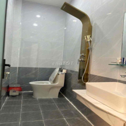 cho thuê nhà đẹp 1 trệt 2 lầu 3pn Full nội thất Trung tâm biên hoà