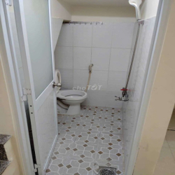 Nhà trệt lầu 2pn2wc hẻm xe hơi 793 Trần Xuân Soạn 