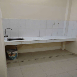 Nhà trệt lầu 2pn2wc hẻm xe hơi 793 Trần Xuân Soạn 