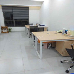 Cho thuê căn hộ chung cư Garden Gate 1pn 1wc sát bên công viên GĐ