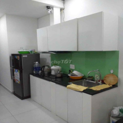 Cho thuê căn hộ chung cư Garden Gate 1pn 1wc sát bên công viên GĐ
