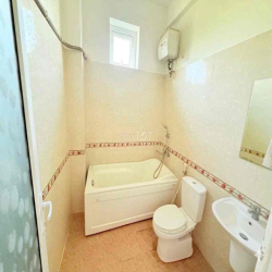 CHÍNH CHỦ CHO THUÊ BIỆT THỰ SÂN VƯỜN  ĐẸP LUNG LINH – TRUNG TÂM PHƯỜNG