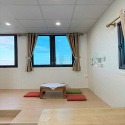 PHÒNG CCMN VIEW HỒ 2N1K CỰC CHILL - Ô TÔ ĐỖ CỬA
