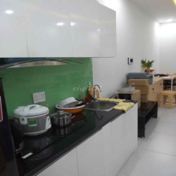 Cho thuê căn hộ chung cư Garden Gate 1pn 1wc sát bên công viên GĐ