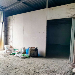 XƯỞNG 300m2 Giá 7tr/th Vĩnh Lộc B 