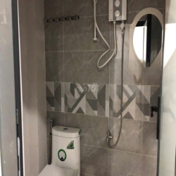 Studio ban công đầy đủ tiện nghi, nhà mới sạch sẽ