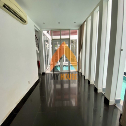 Ê HỀ Ê HỀ , VILLA 1000 ĐIỂM KHÔNG CÓ NHƯNG TOẠ LẠC TT THẢO ĐIỀN-Q2