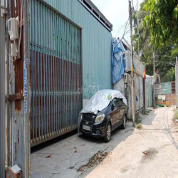 KHO XƯỞNG 180m ĐƯỜNG 48 PHẠM VĂN ĐỒNG GIGAMALL