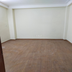 Cho thuê nhà ngõ 1197 Giải Phóng, HN thích hợp văn phòng, nhà ở