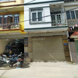 Cho thuê nhà ngõ 1197 Giải Phóng, HN thích hợp văn phòng, nhà ở