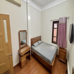 Cho thuê nhà riêng tại phố Cảm Hội, 22m2, phường Hai Bà Trưng