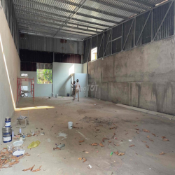 KHO XƯỞNG 180m ĐƯỜNG 48 PHẠM VĂN ĐỒNG GIGAMALL