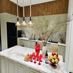 Bán biệt thự phố ngay khu Trung Cao, gần quảng trường