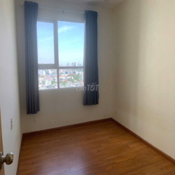 Căn 3PN có 1 máy lạnh + Bếp + Rèm + Máy nước nóng. Chỉ 8 triệu/tháng