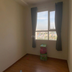 Căn 3PN có 1 máy lạnh + Bếp + Rèm + Máy nước nóng. Chỉ 8 triệu/tháng