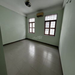 Nhà mặt tiền 150m2, 4 lầu, 5 phòng ngủ, Võ Thị Nhờ, KDC Nam Long, Q7