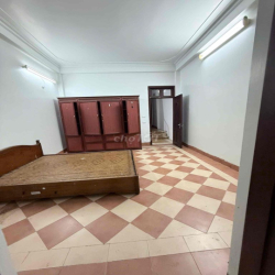 cho thuê phòng trọ rộng đẹp giá rẻ 24m2 vào ở luôn gần khu CN Sài Đồng