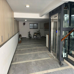 Cho thuê trệt + lầu 1 