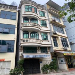 Chính chủ cho thuê nhà mặt phố 6 tầng, 25 m2 Cầu Trắng Hà Đông 