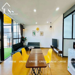 CHO THUÊ CĂN HỘ 2PN RỘNG 90M - NGAY NHÀ THỜ TÂN ĐỊNH Q1 - CÓ THANG MÁY