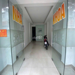 CHO THUÊ NHÀ MT 222 CMT8 Q3 DT 4x21m nở hậu 8m trệt 2 lầu giá 45tr