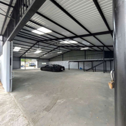 CHO THUÊ KHO 1/ NGUYỄN VĂN QUÁ, DT 15×20. SẴN ĐIỆN 3 PHA. KHO MỚI 100%