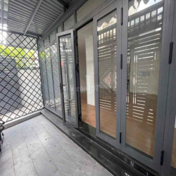 Mặt bằng kinh doanh lối đi riêng tại Nguyễn Thượng Hiền Bình Thạnh