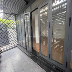 Mặt bằng kinh doanh lối đi riêng tại Nguyễn Thượng Hiền Bình Thạnh