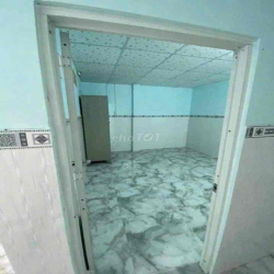 Cho thuê nhà chỉ 5.5tr/tháng cấp 4, đường số 8, trường thọ
