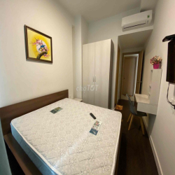 Cho thuê Goden Mansion nhà y hình giá chỉ 16tr gần sân bay full nội th