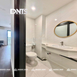 Căn Hộ Studio Balcony Thang Máy Hầm Xe Metro Bến Thành SaiGon Center