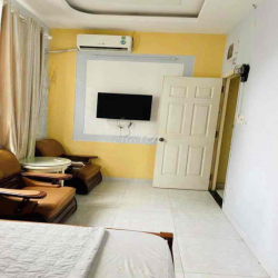 phong tro khách sạn quận 12