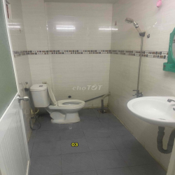 PHÒNG MÁY LẠNH - FULL NỘI THẤT - GIỜ TỰ DO - XE FREE