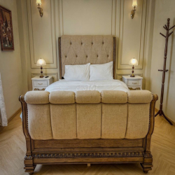 ROOM 3: NEOCLASSICCHO THUÊ GIỜ VÀ QUA ĐÊM