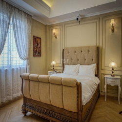 ROOM 3: NEOCLASSICCHO THUÊ GIỜ VÀ QUA ĐÊM