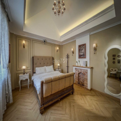 ROOM 3: NEOCLASSICCHO THUÊ GIỜ VÀ QUA ĐÊM