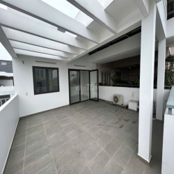Cho Thuê Biệt Thự 1 trệt 3 lầu 4PN+5WC đường Liên Phường giá 25 triệu